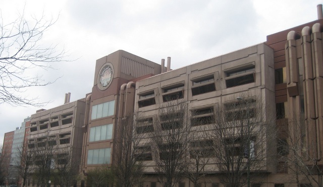 university of illinois chicago review